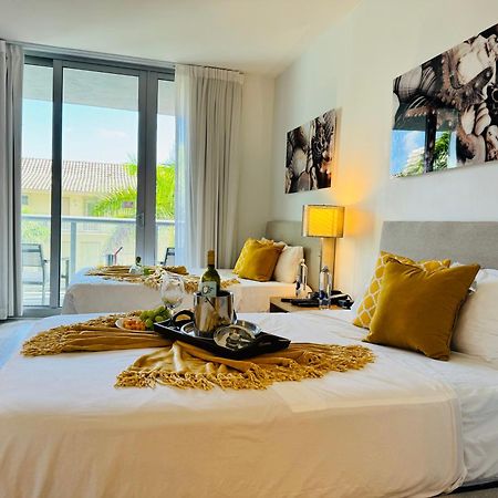 Beachwalk Resort & Condos Hallandale Beach Buitenkant foto